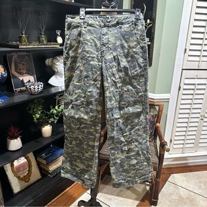 Playboy Bunny Camo Rhinestone Jeans – Juniors Size 9